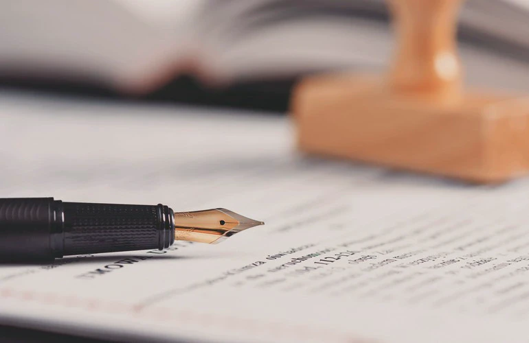 Pióro na dokumencie